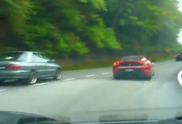 VIDEO: Ferrari F430 conduse in stil Need For Speed