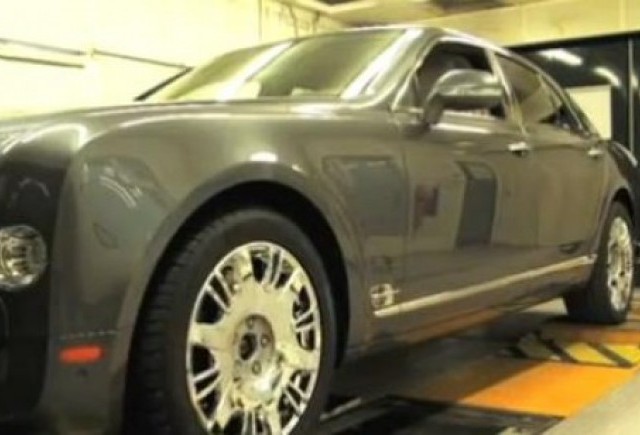 VIDEO: Bentley Mulsanne, testele din fabrica