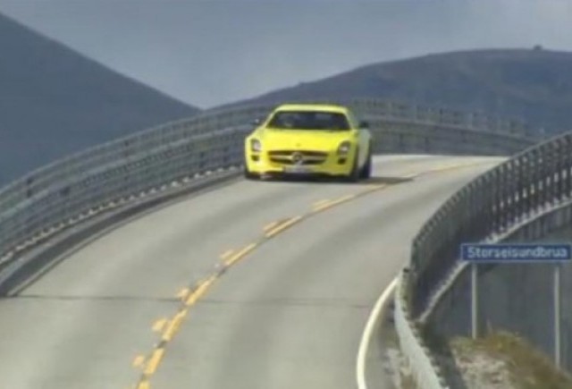 VIDEO: Prototipul Mercedes SLS AMG E-Cell in actiune