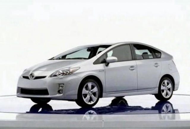 Toyota a ajuns la 1 milion de hibrizi vanduti in Japonia