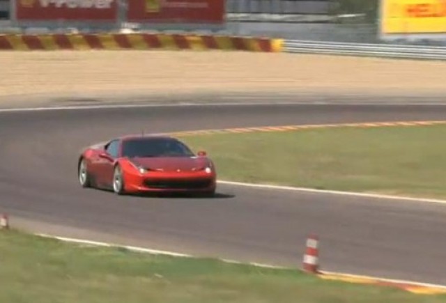 VIDEO: Ferrari 458 Italia Challenge in actiune