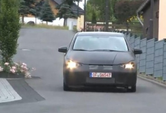 VIDEO: Noul Honda Civic spionat in Germania
