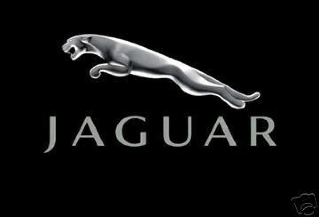 Jaguar va prezenta noul concept C-X75 la Paris