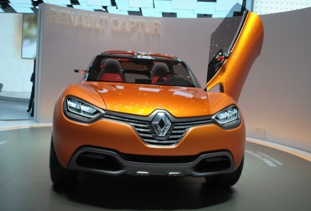 Geneva LIVE: Renault Captur