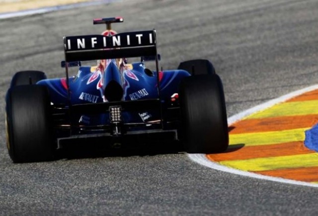 Infiniti devine unul din sponsorii principali Red Bull