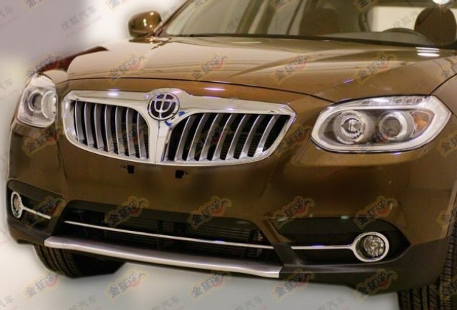 Indigo-ul loveste din nou: BMW X1... pardon, Brilliance A3!