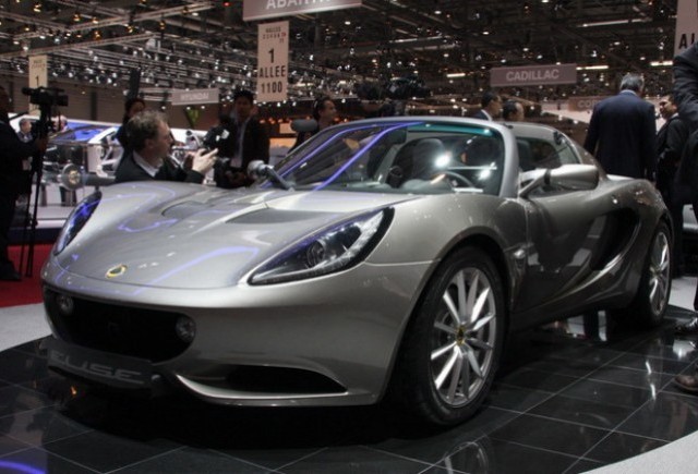 Lotus ar putea ramane si fara motoarele furnizate de Toyota