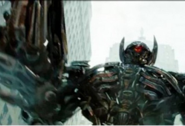 Transformers 3 - Dark of the Moon, al treilea trailer