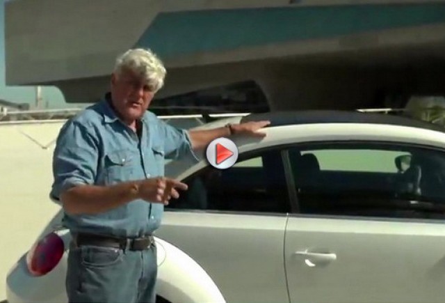 VIDEO: Jay Leno la plimbare cu VW Beetle