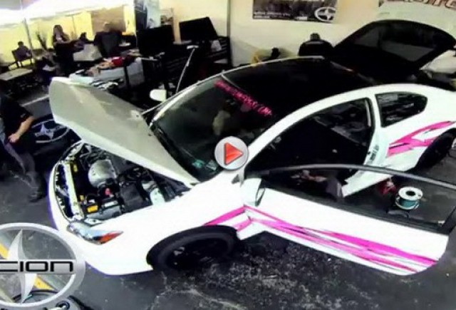VIDEO: Cum  poti  modifica o masina in 6 ore