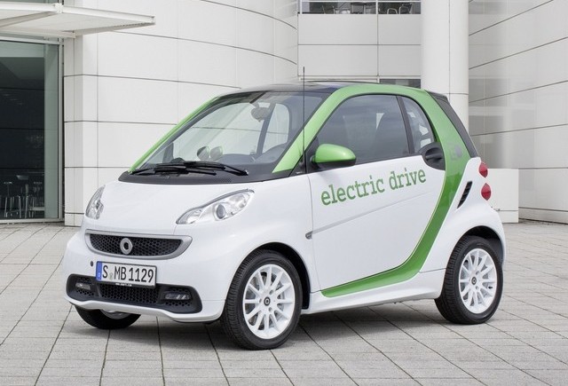 Smart ForTwo Electric Drive 2012 alearga cu 120 km/h!