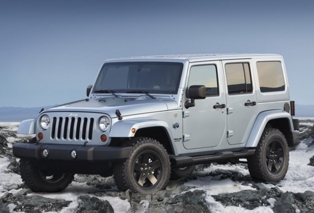 Jeep dezvaluie noile editii Arctic Wrangler si Liberty