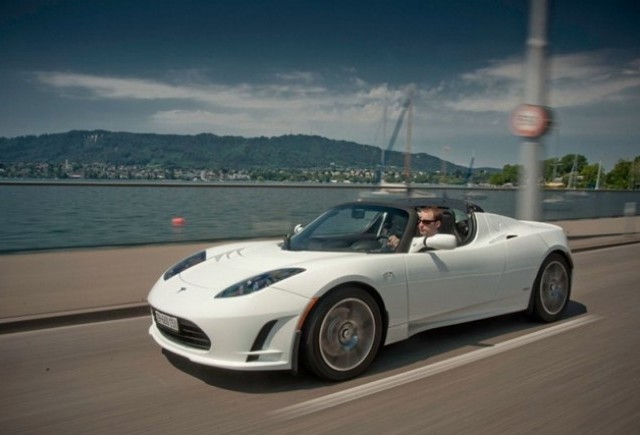 Tesla Roadster: tur final in Europa, Asia si Australia