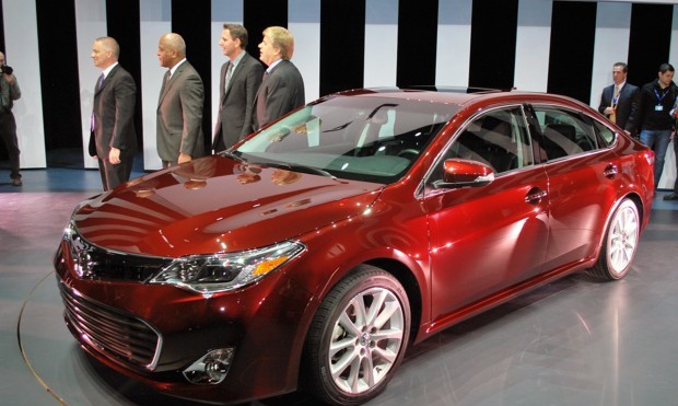 New York Motor Show 2012: Toyota Avalon 2013 a debutat in mod oficial