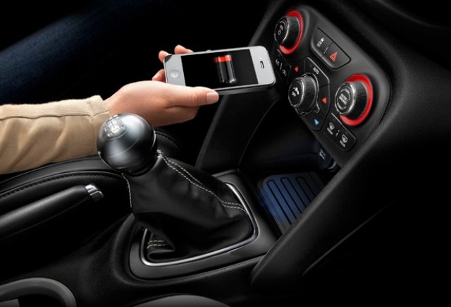 Dodge Dart 2013 si tehnologia de incarcare wireless