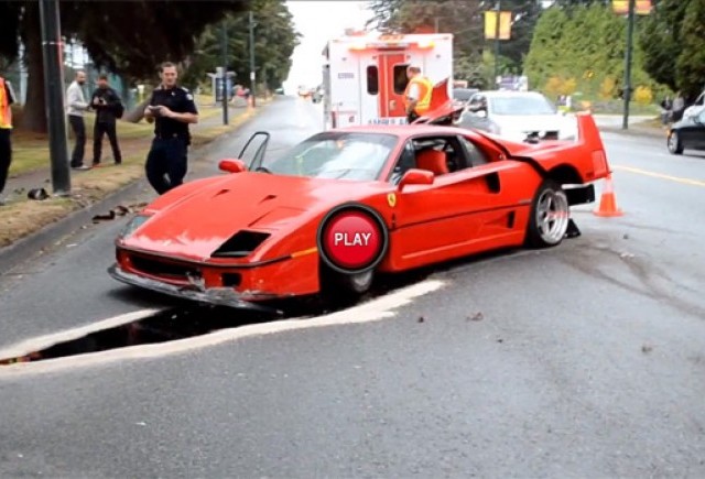 Accident cu o masina rara: Ferrari F40