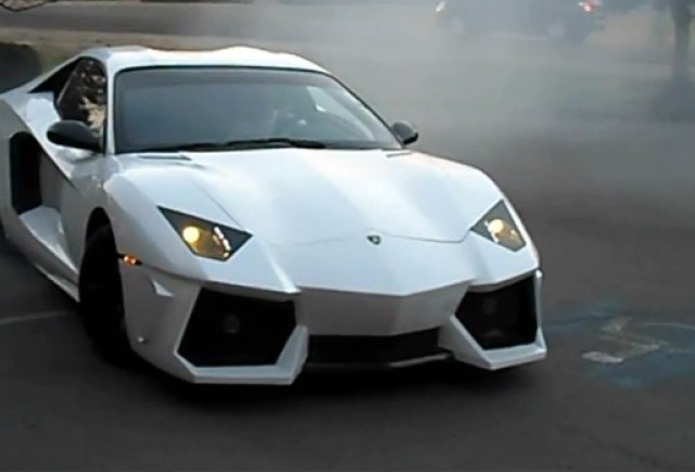 TUNING: Pontiac GTO transformat in Lamborghini Aventador
