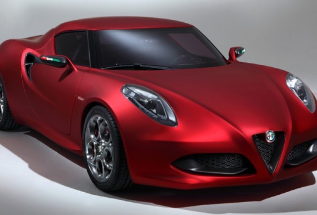 Alfa Romeo 4C ar putea intra in productia de serie din 2013