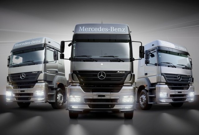 Mercedes-Benz România încurajează responsabilitatea în trafic