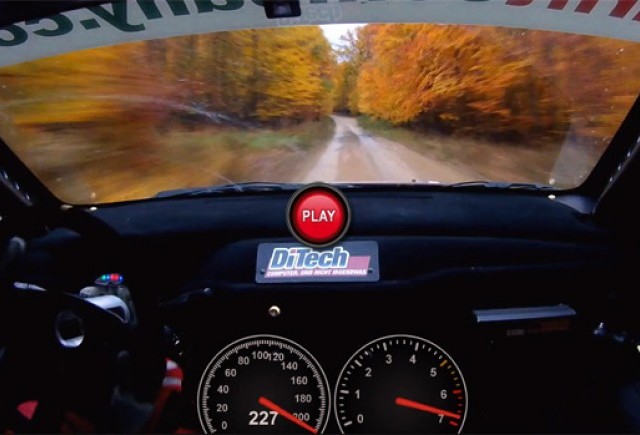 VIDEO: Cu 200 km/h in padure