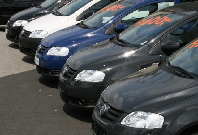 UNTRR propune Guvernului solutii pentru taxa auto