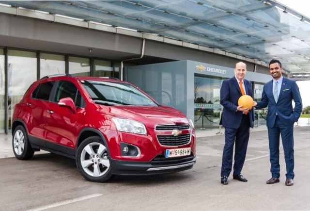 Ambasadorul Statelor Unite in Croatia intampinat de echipa Chevrolet la lansarea modelului Trax din Zadar