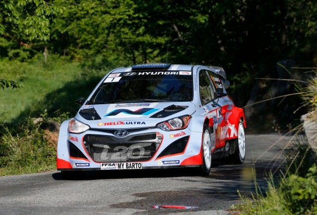 Dani Sordo si Bryan Bouffier vor lua startul in Raliul Germaniei la volanul modelului Hyundai i20 WRC