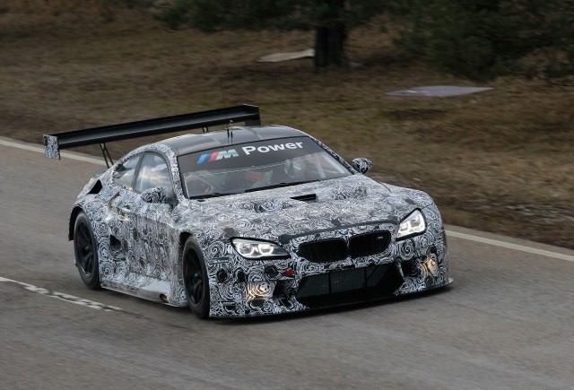 BMW M6 GT3 a debutat la uzina BMW din Dingolfing