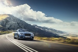 Bentley lansează Flying Spur W12 S