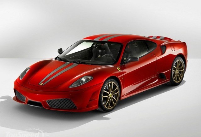 Ferrari gandeste hibrid!