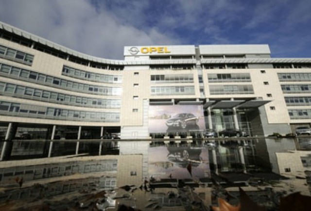 GM vrea sa vanda Opel