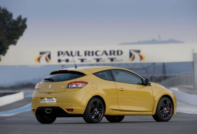 Renault organizeaza Sport Experience. Te poti inscrie si tu!