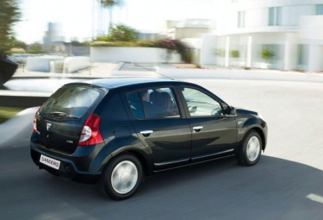 Dacia Sandero GPL costa 5.900 euro in Franta