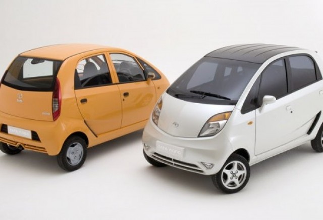 Tata Motors a lansat azi cea mai ieftina masina din lume