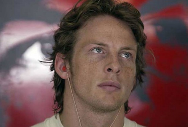 Button, marele favorit la titlu in Formula 1