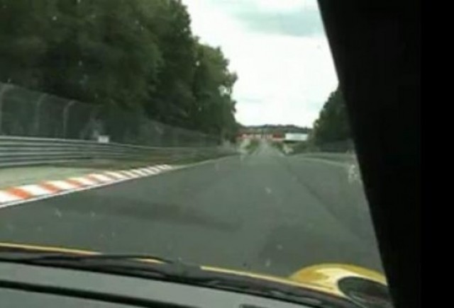 VIDEO:  Walter Rohrl conduce Porsche GT3 la Nurburgring