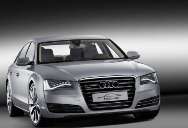 Geneva LIVE: Audi A8 hibrid, date oficiale