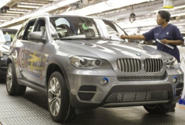 BMW lanseaza noul X5