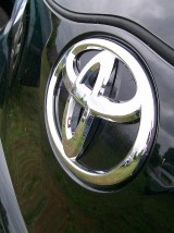 Toyota creaza sisteme de franare mai sigure28711