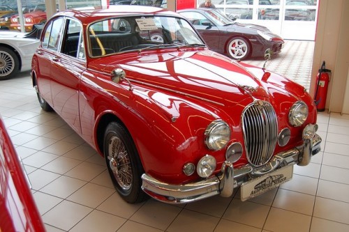 Date tehnice despre modelul Jaguar din 196128217