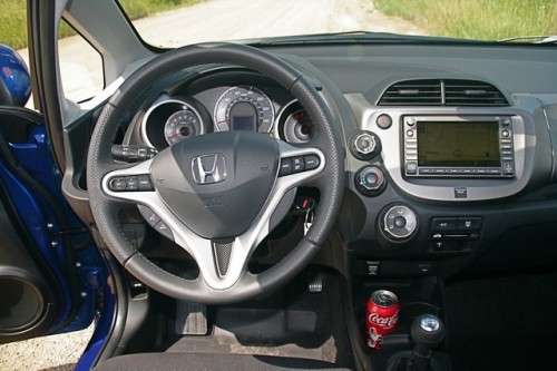 Honda Fit hibrid costa 18.600 $27883