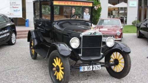 Galerie Foto: Bucharest Classic Car Show (2)25916