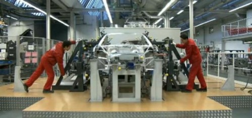 VIDEO: Cum ia nastere un Audi R8 Spyder25289