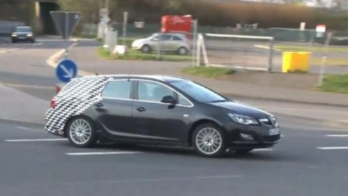 VIDEO: Noul Opel Astra Sports Tourer a fost spionat la Nurburgring25186