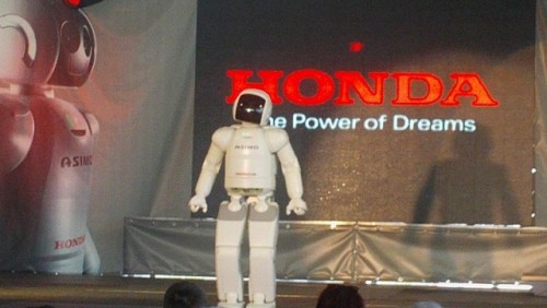 Galerie Foto: Honda prezinta robotul Asimo in Romania24979