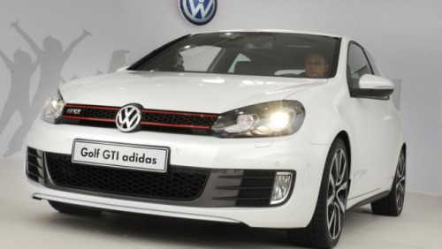 Iata noul Volkswagen Golf GTI Adidas!24933