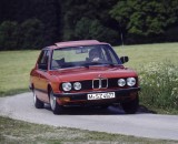 BMW prezinta in imagini istoria lui Seria 523513