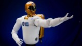 NASA si GM au creat un robot umanoid pentru misiunile spatiale23455