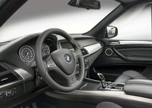 Noi imagini cu BMW X5 M Sport20712