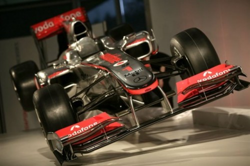 McLaren a prezentat monopostul de Formula 1 din 201019283